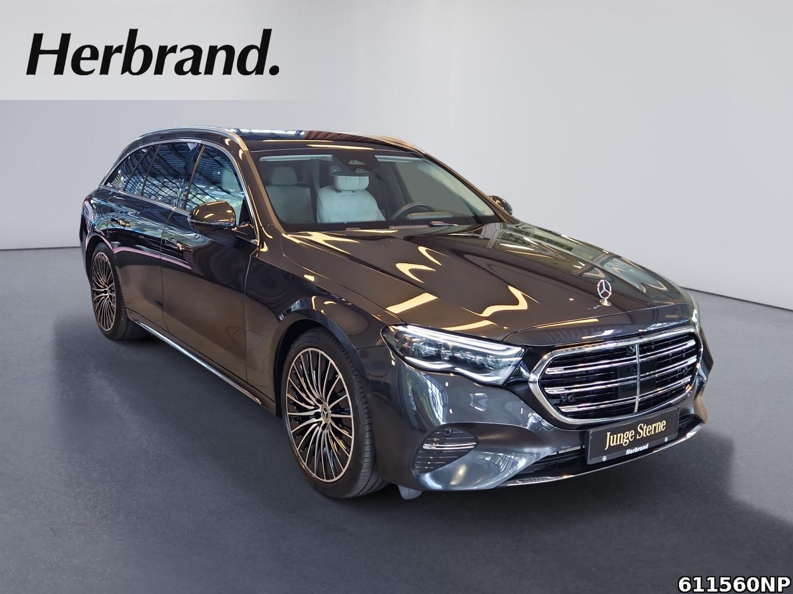 Fahrzeugabbildung Mercedes-Benz E 300 T Exclusive Premium+ Pano AHK Burmester