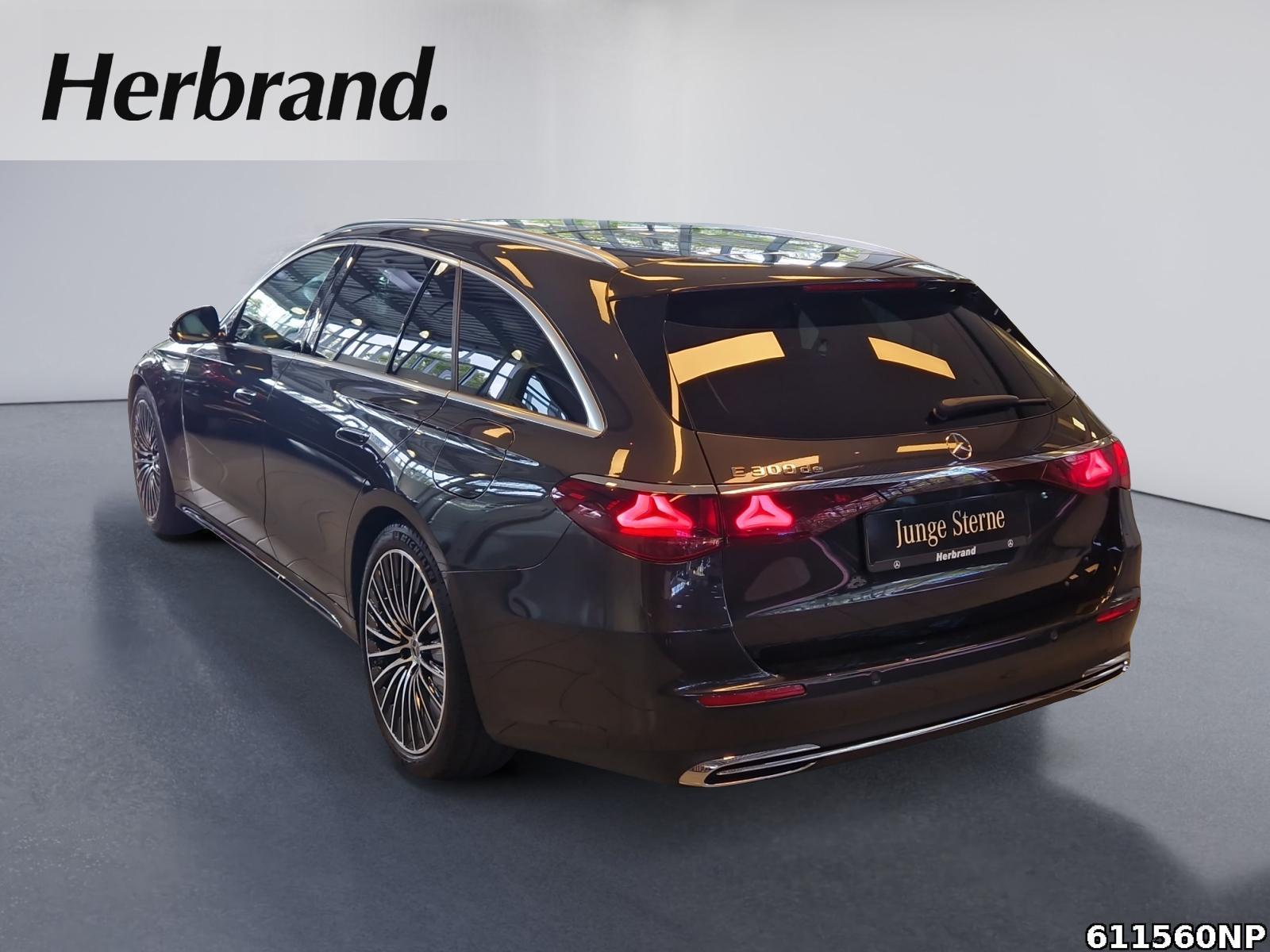 Fahrzeugabbildung Mercedes-Benz E 300 T Exclusive Premium+ Pano AHK Burmester