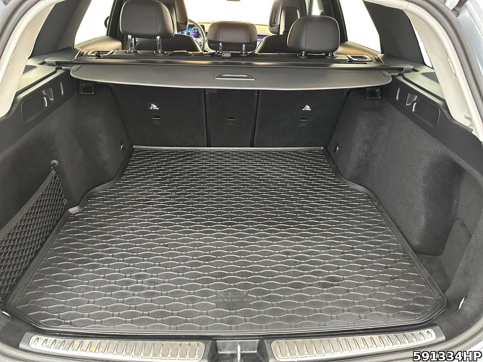 Fahrzeugabbildung Mercedes-Benz C 220 d T Avantgarde *AHL LED Kamera DAB 17