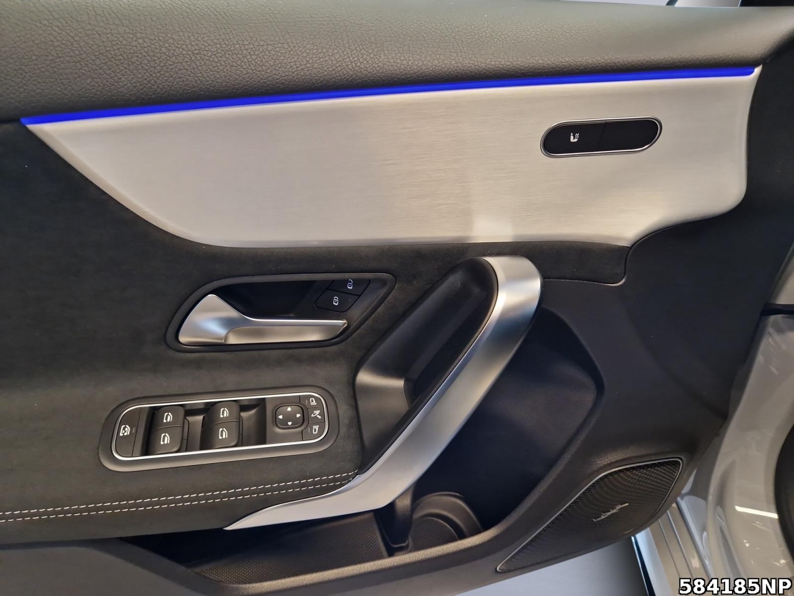 Fahrzeugabbildung Mercedes-Benz A 200 Kompaktlimousine EDITION+BURMESTER+360°KAM