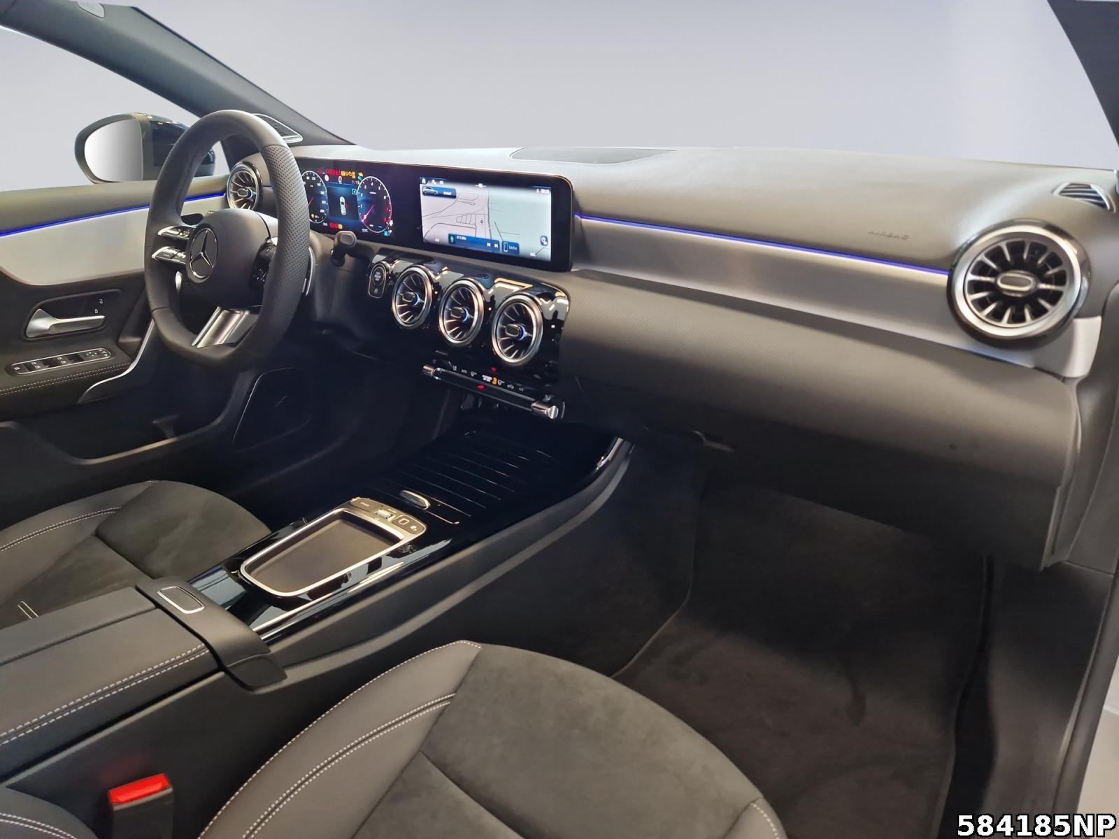Fahrzeugabbildung Mercedes-Benz A 200 Kompaktlimousine EDITION+BURMESTER+360°KAM