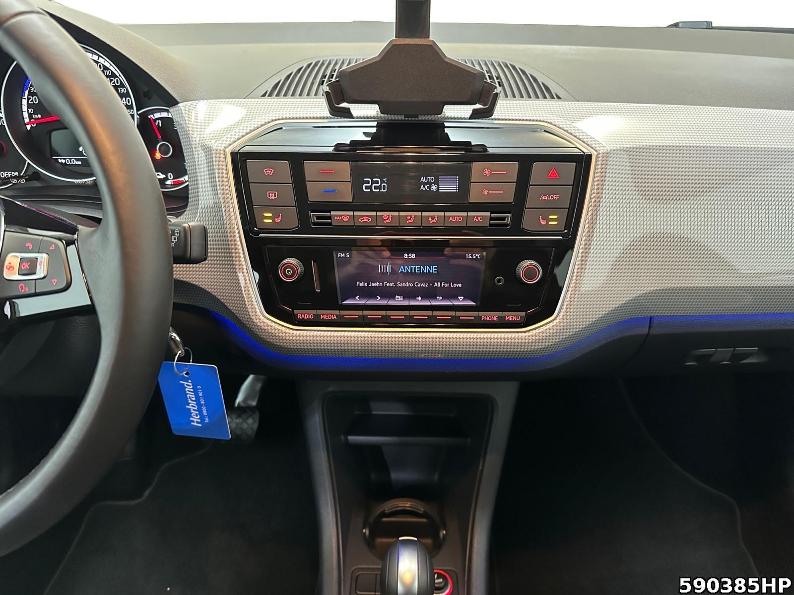 Fahrzeugabbildung Volkswagen up *Dekor Shark Skin* Kamera Ambiente